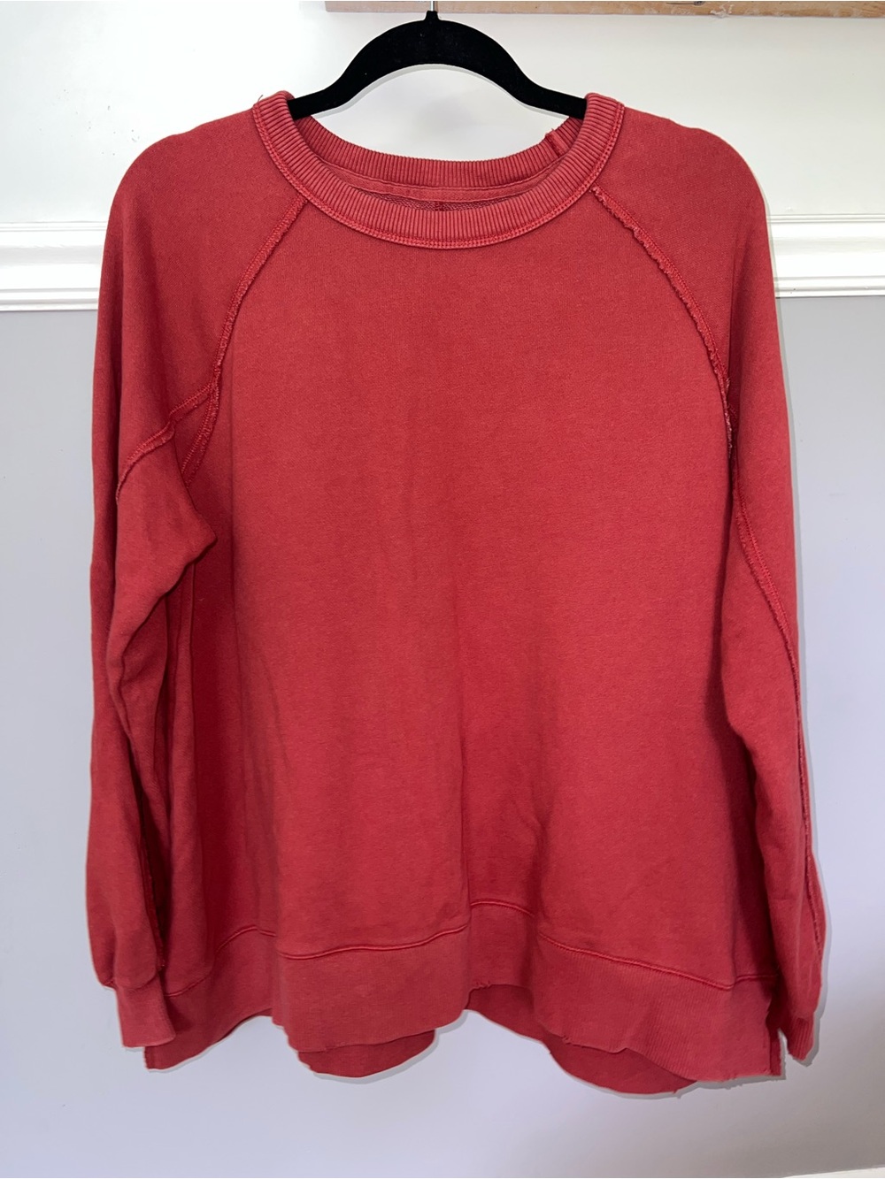 Aerie Women's Crewneck Sweatshirt in Deep burgundy